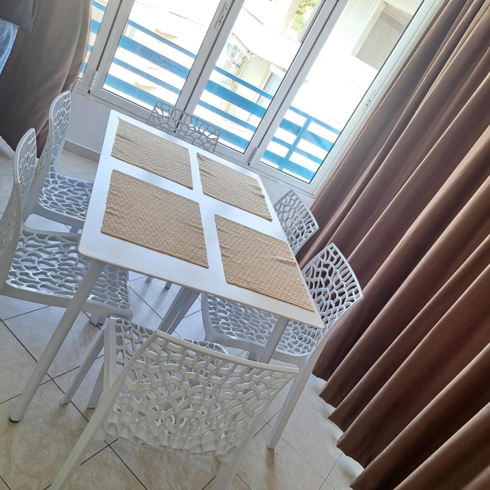 Apart-Hotel Alvi Sarandë Esterno foto