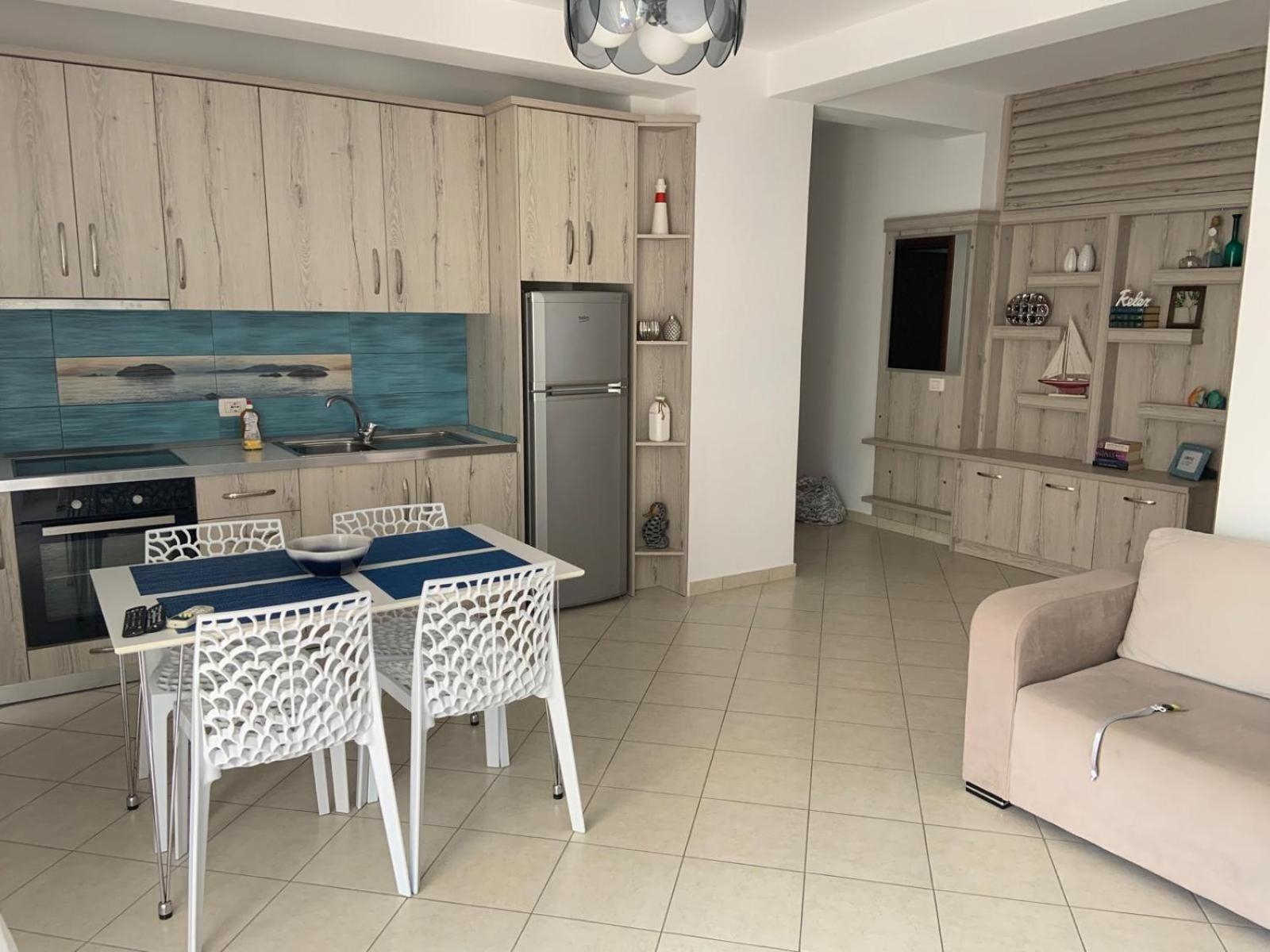 Apart-Hotel Alvi Sarandë Esterno foto